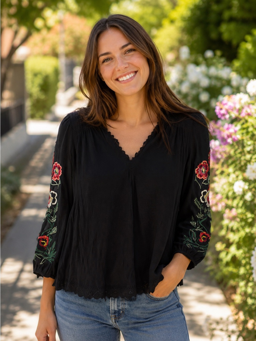Anthropologie Boho Black Floral Embroidered Long Sleeve Blouse Size Small